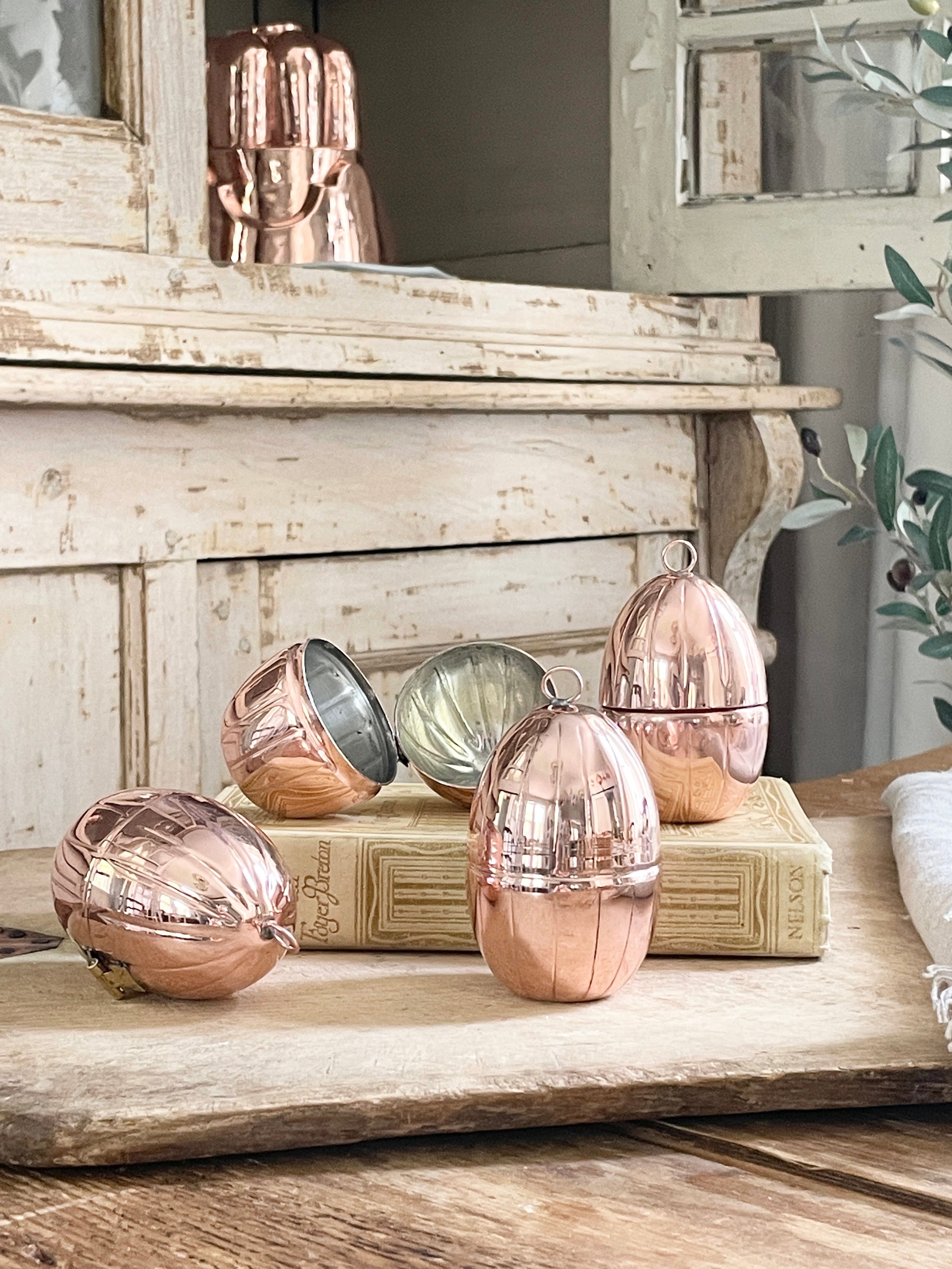 CMK Vintage Inspired Copper Handmade Egg Ornaments Set/4