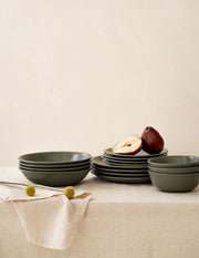 The Heritage Collection (16-pieces)