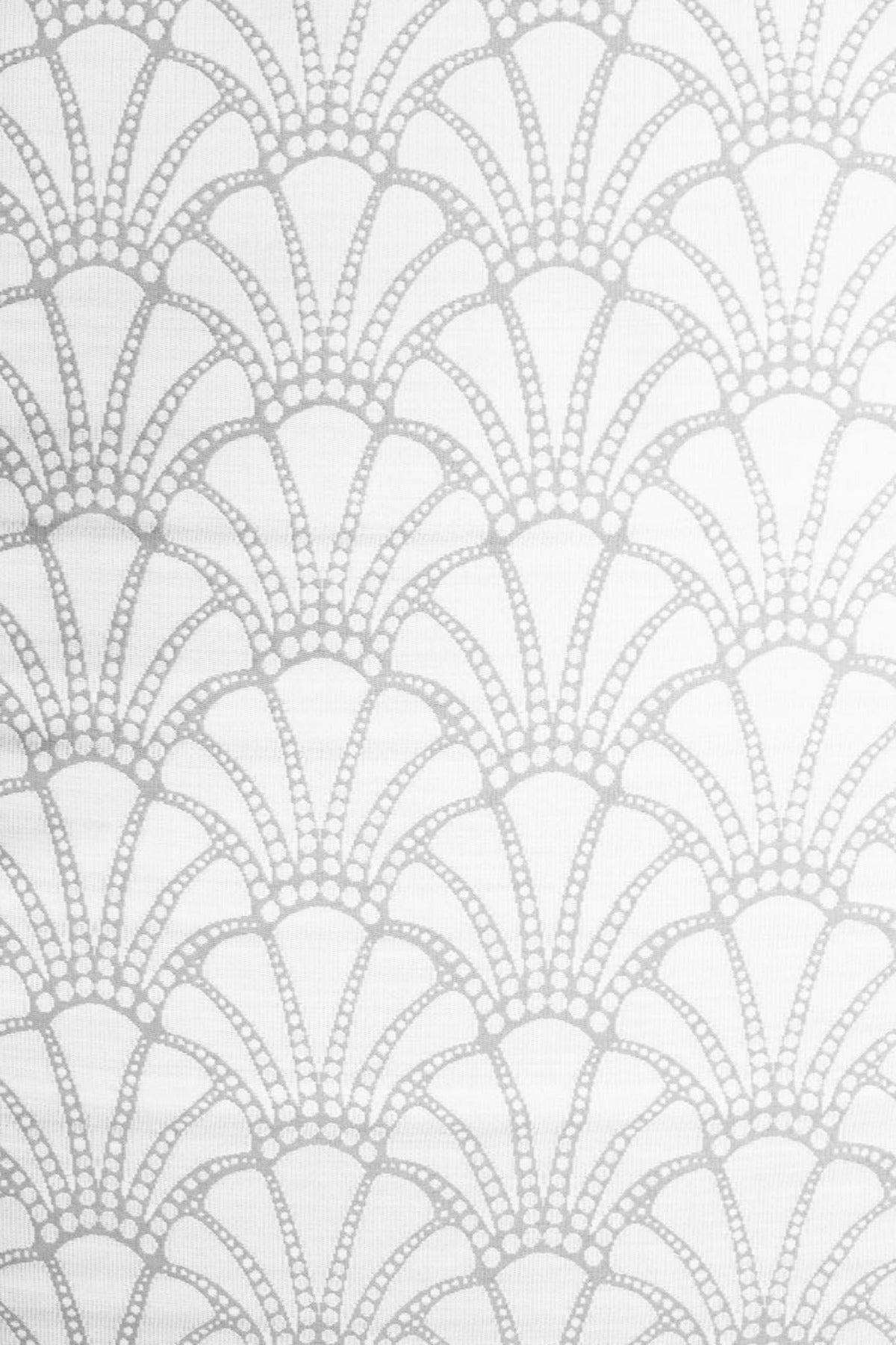 Scallop Stone White