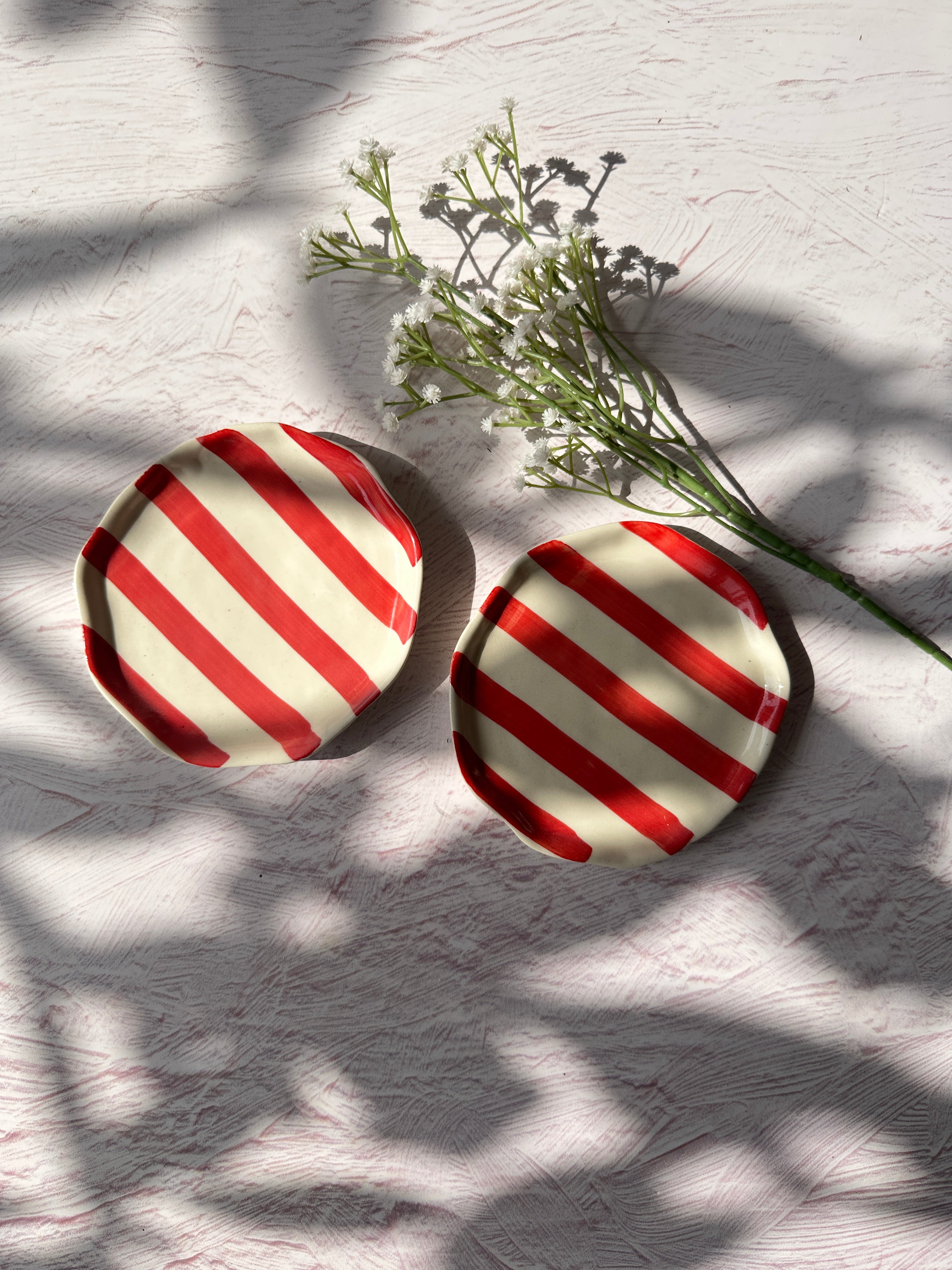 Ceramic Red stripe plate, 6.3x6.3 Inches ( Set of 4 )