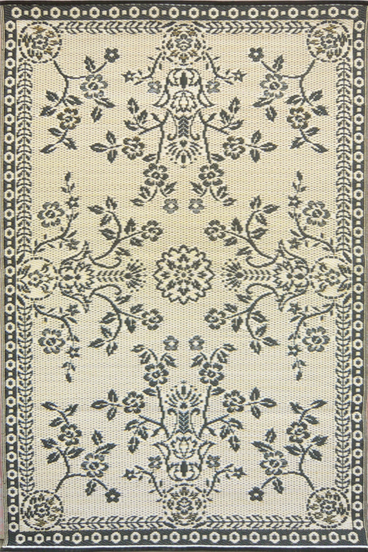 Garland Black & Tan