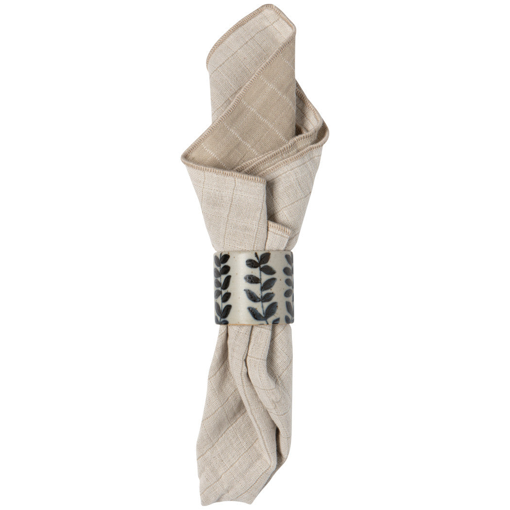 Set of 12 Vine Element Napkin Ring