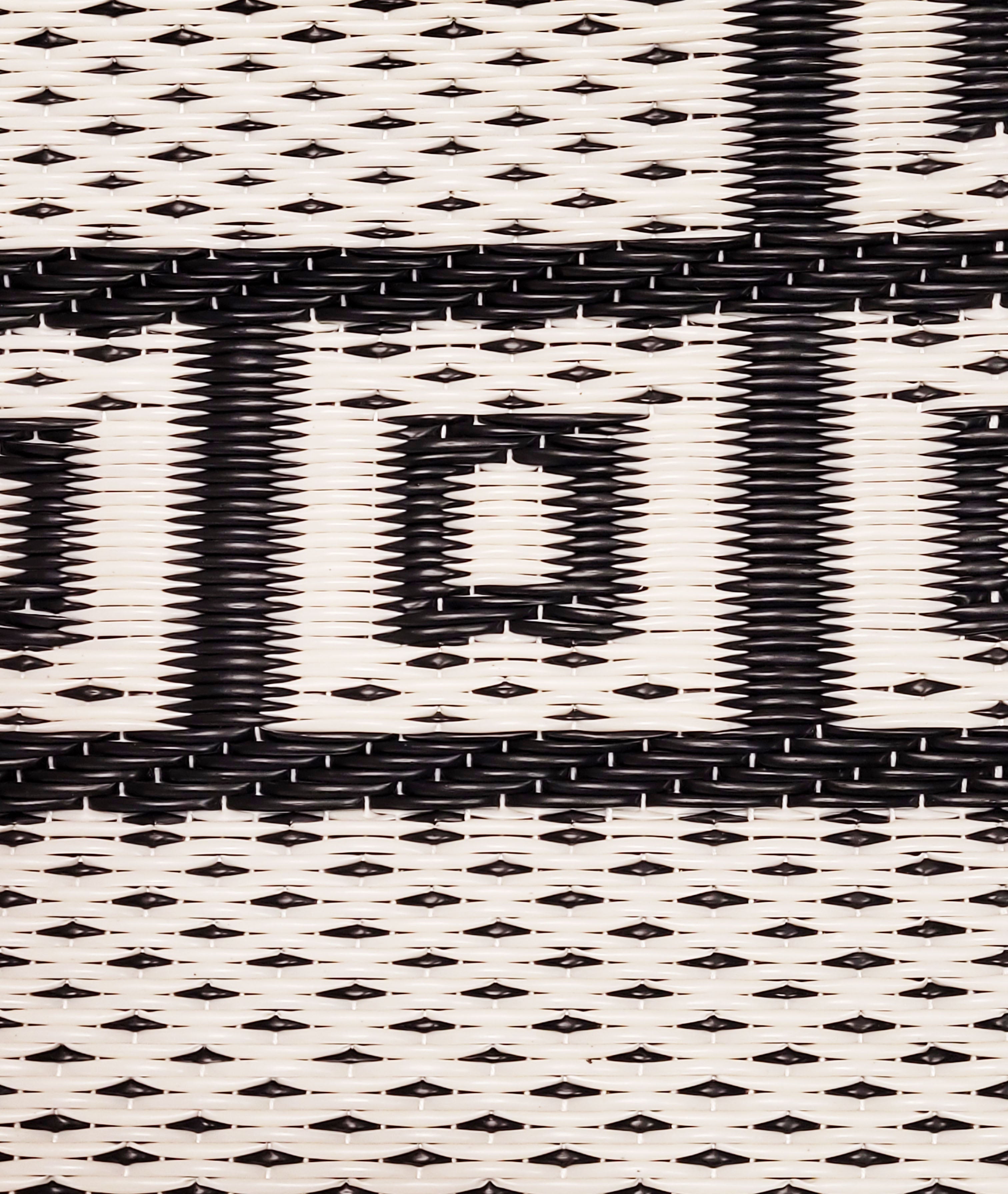 Border Black & White