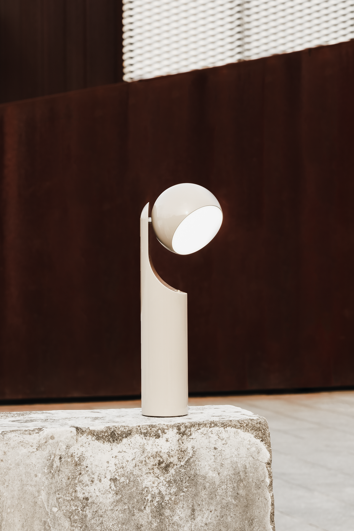 Mono Portable Reading Lamp - Beige